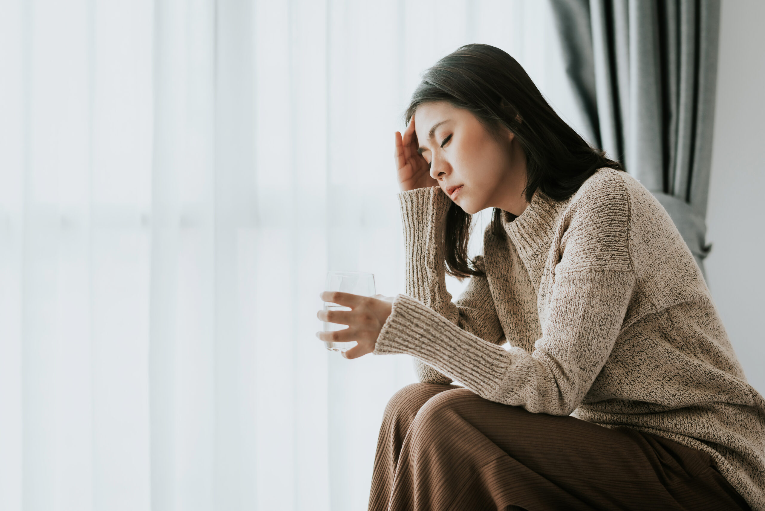 頭痛が慢性化して生活の質が低下する